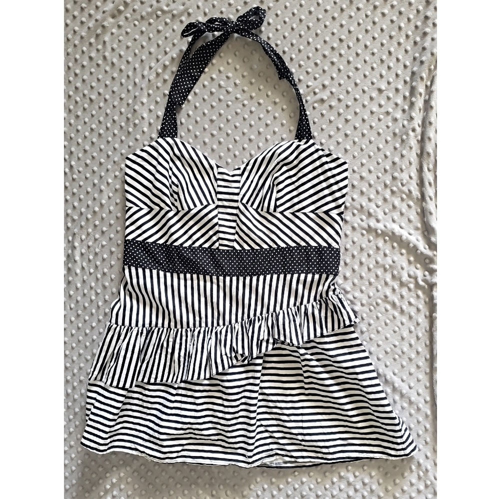 Mixxology Retro Halter Dress